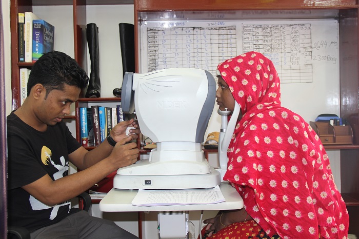 Eyesight Acuity test at Arcobaleno Footwear Limited